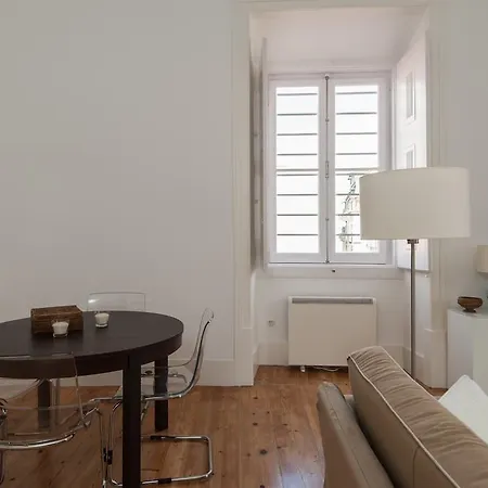 Appartement Charming - Chiado Lissabon