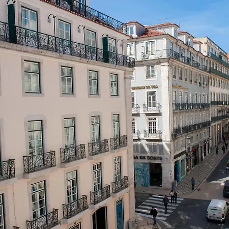 Charming - Chiado *
