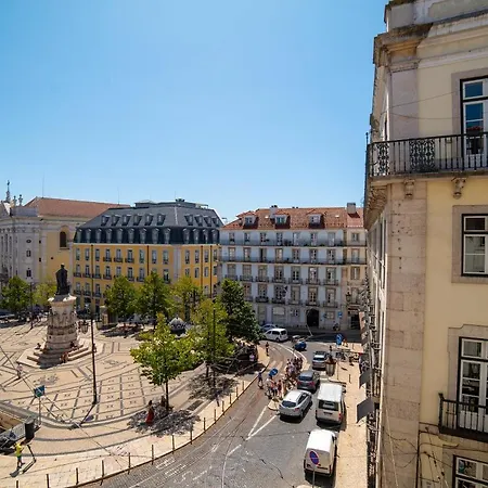 Charming - Chiado דירה *