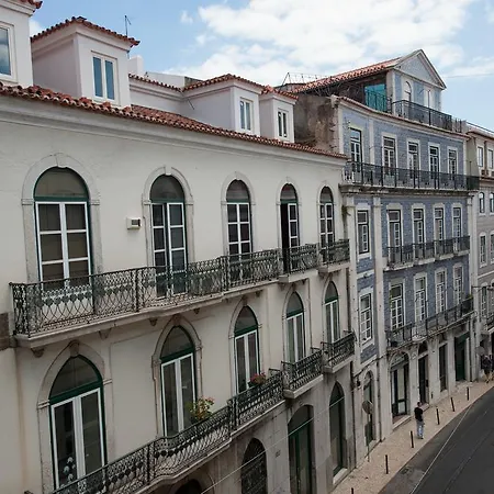 Charming - Chiado דירה *