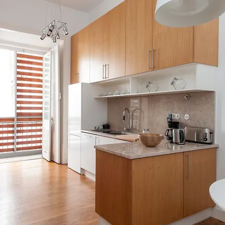 里斯本舒适型公寓 - 西亚多酒店 * Lisboa